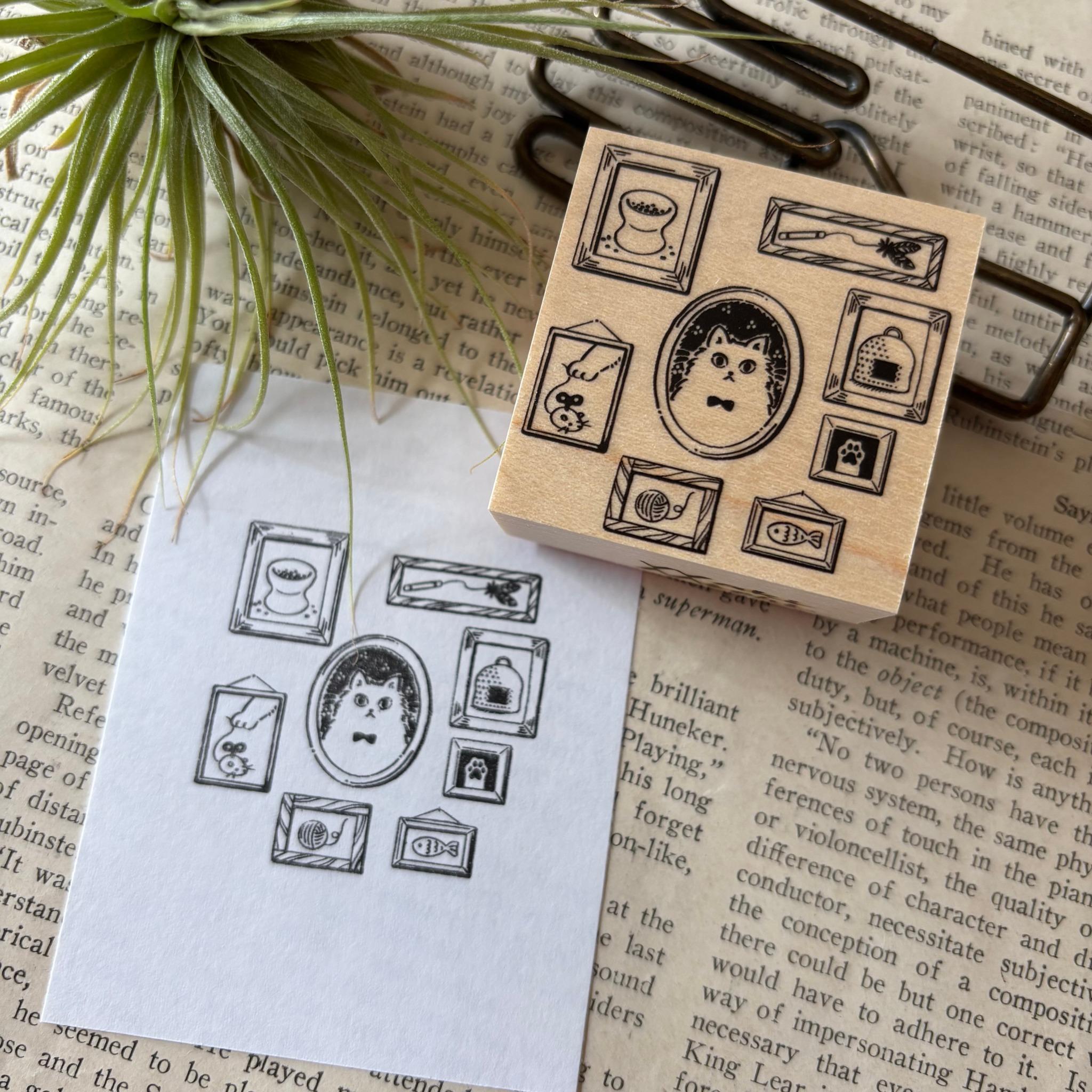 【ラバースタンプ】猫さんお気に入りフレームはんこ1枚目の画像