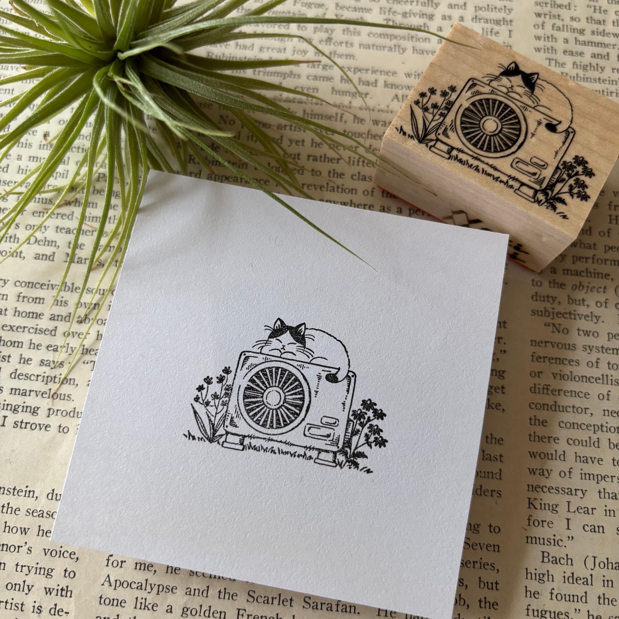 【ラバースタンプ】ハチワレ猫と室外機はんこ