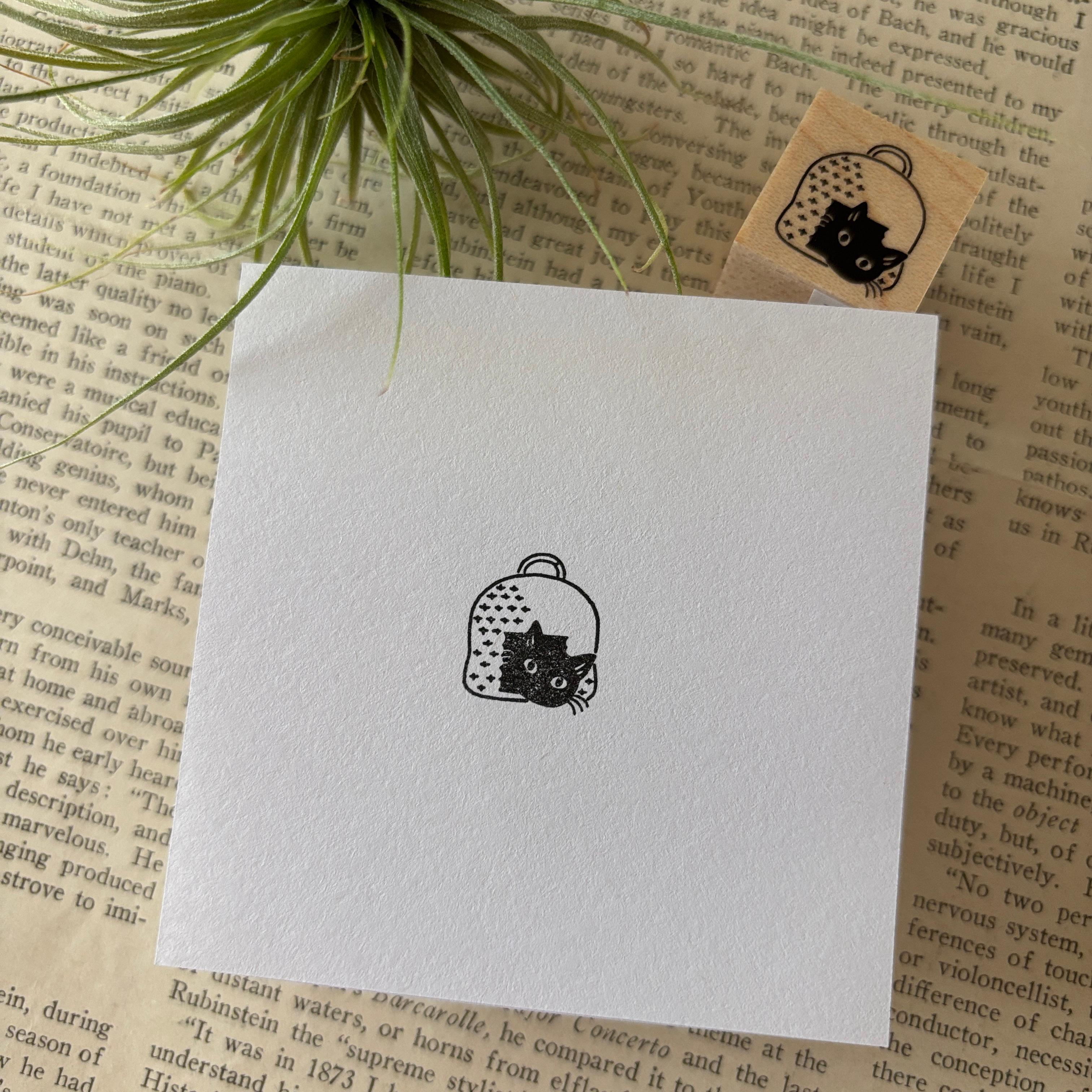 【ラバースタンプ】顔出し猫ちぐらはんこ1枚目の画像